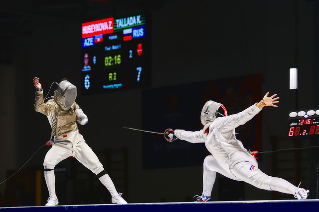 Combate internacional de esgrima femenina